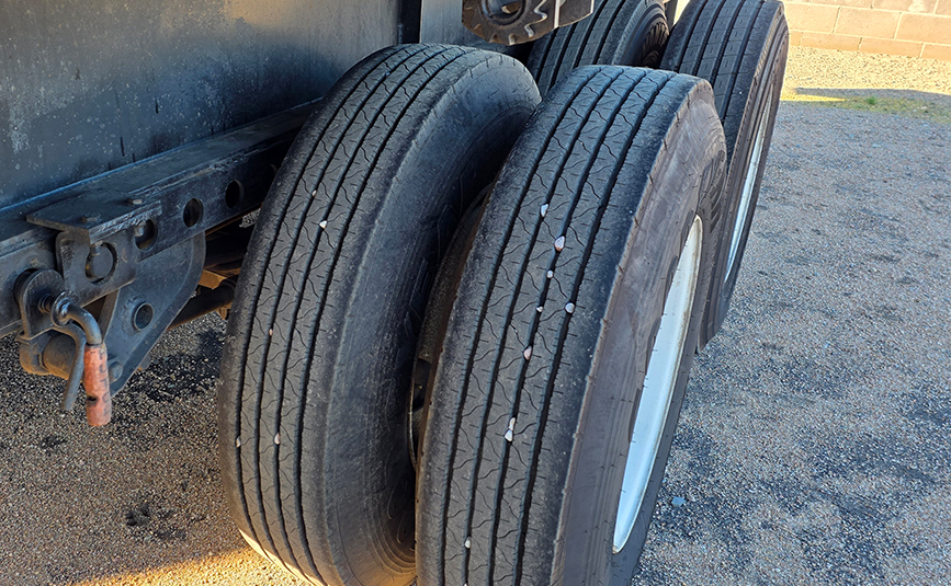 2005 Fontaine Extendable Flatbed