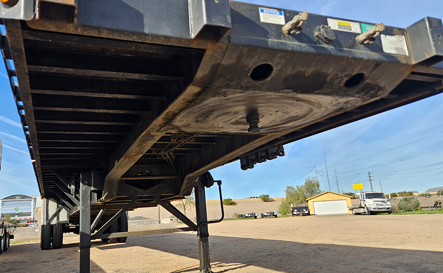 2005 Fontaine Extendable Flatbed