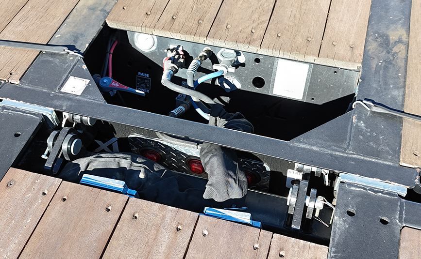 2023 XL Specialized XL80MFG w/ Flip Axle