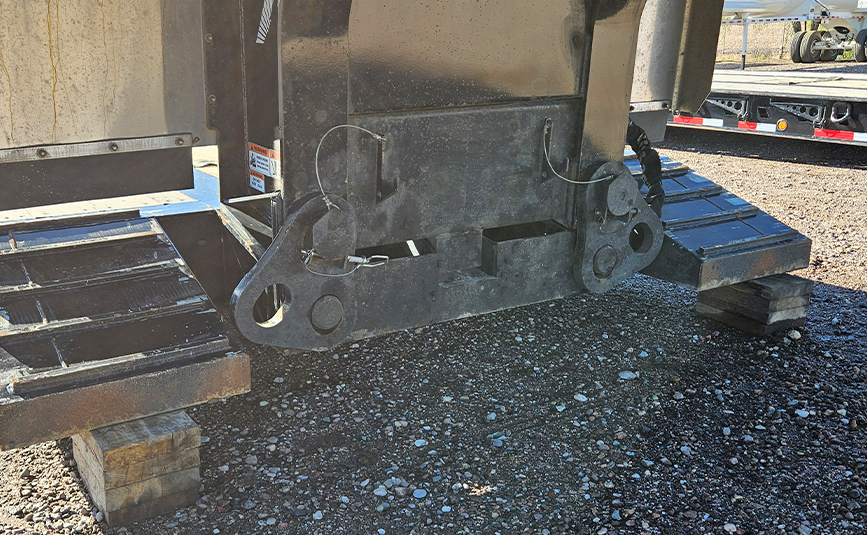 2025 used alpha hd a80mg double drop trailer - 08 - mechanical gooseneck