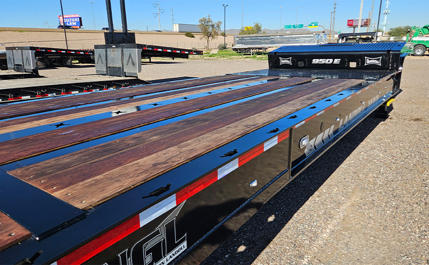 2026 landoll l950E 51-15 traveling tail trailer - 12 - trailer deck