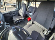 2025 freightliner m2 - jerr-dan rollback tow truck - 19 - cab interior