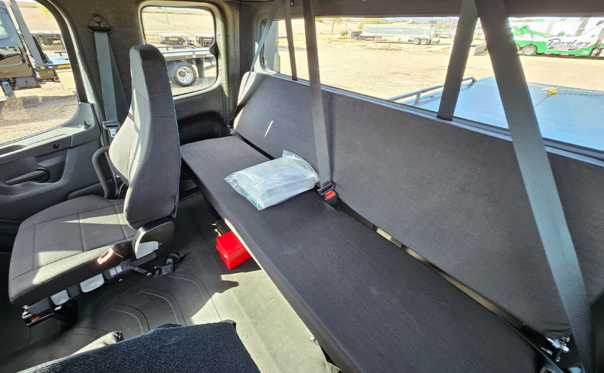 2025 freightliner m2 - jerr-dan rollback tow truck - 21 - rear bench seat