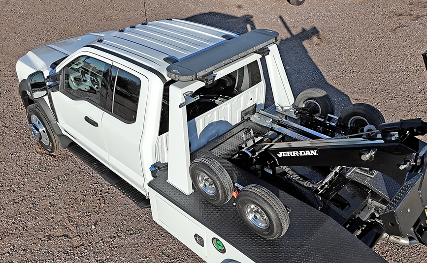 2026 ford F450 Jerr-Dan repo tow truck - 12 - top view