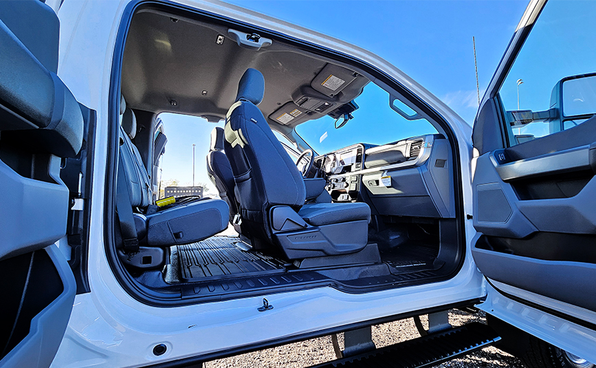 2026 ford F450 Jerr-Dan repo tow truck - 23 - passenger doors open, cab interior