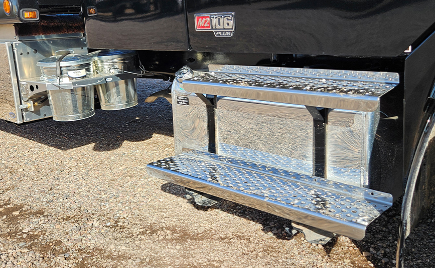 2026 freightliner jerr-dan rollback - 14-1 - fuel tank passenger side