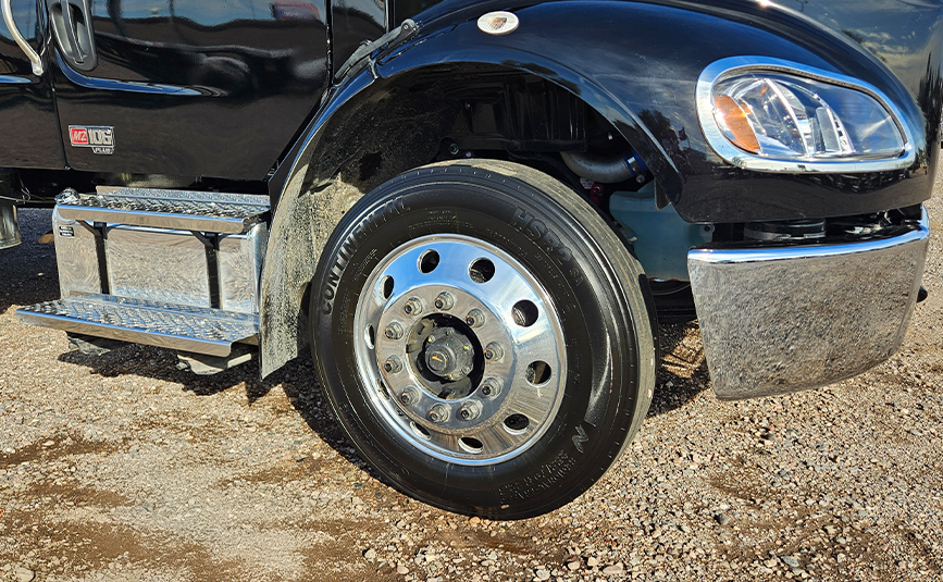 2026 freightliner jerr-dan rollback - 19 - front tire and wheel