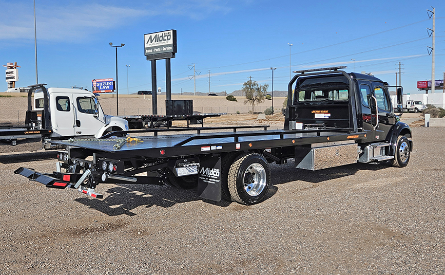 22026 freightliner m2 106 plus jerr-dan rollback tow truck - 03 - rear view, wheel lift, tires, wheels, rollback deck