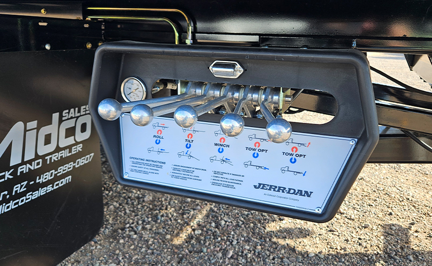 22026 freightliner m2 106 plus jerr-dan rollback tow truck - 10 - jerr-dan hydraulic control panel