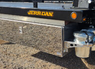 22026 freightliner m2 106 plus jerr-dan rollback tow truck - 14 - toolbox, trash cans