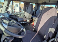 22026 freightliner m2 106 plus jerr-dan rollback tow truck - 17 - cab interior, driver seat