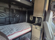 2016 Freightliner Cascadia