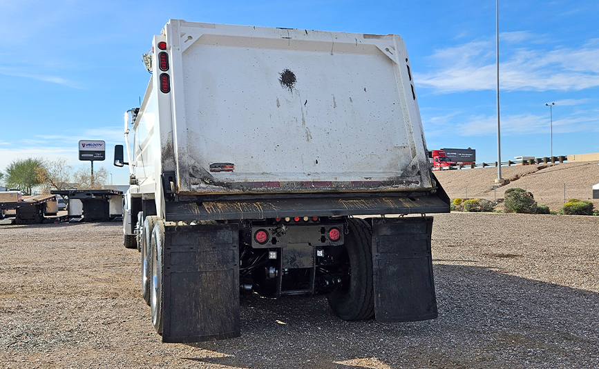 2022 peterbilt 567 simple 18 dump truck - 05 - rear gate