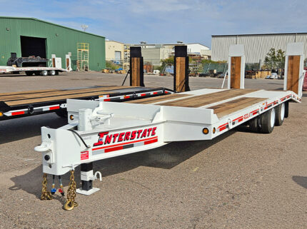 2026 interstate 40dla tag trailer - 01 - front view, tongue, hitch