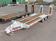 2026 interstate 40dla tag trailer - 02 - aerial top view
