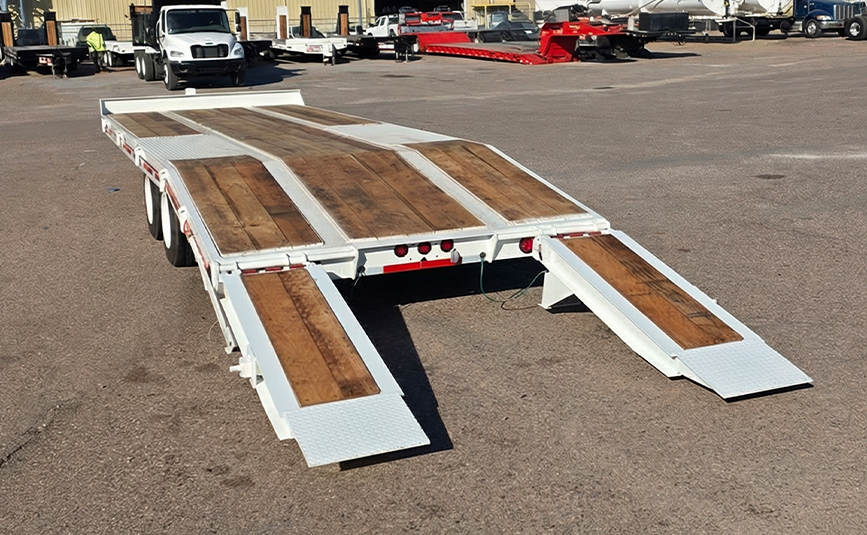 2026 Interstate 40DLA Tag Trailer