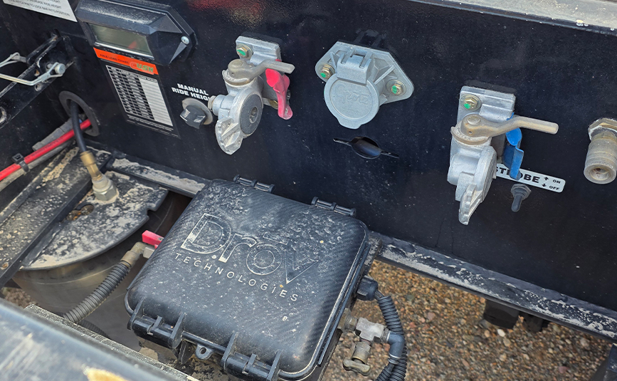 2026 used alpha hd a80hdgc-m mini deck double drop trailer - 19 - gladhands