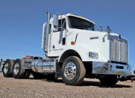 2003 kenworth t800 used truck for sale - 02 - front bumper, passenger side