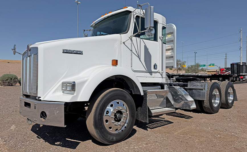 2003 kenworth t800 used truck for sale - 04 - driver side, front tire