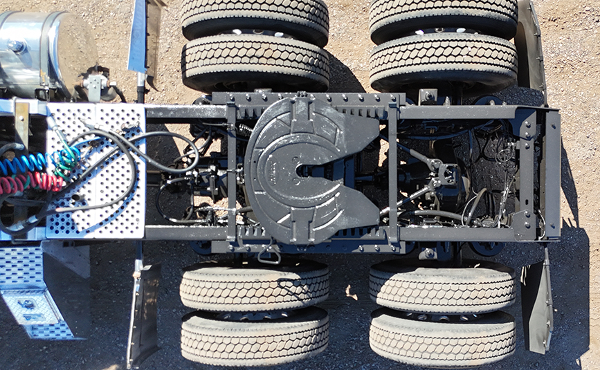 2003 kenworth t800 used truck for sale - 06 - rear axles, tires, wheels, fifth wheel plate