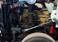 2003 kenworth t800 used truck for sale - 12 - engine compartment