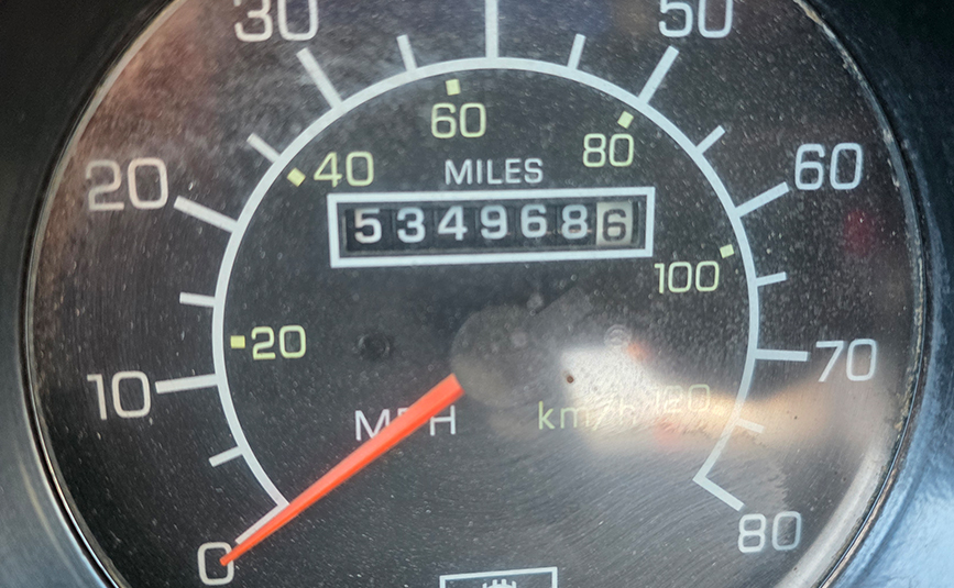 2003 kenworth t800 used truck for sale - 20 - mileage odometer