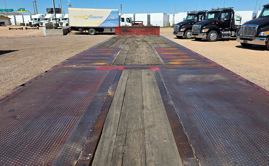 2004 Trail-Eze TE70HT Hydraulic Tail