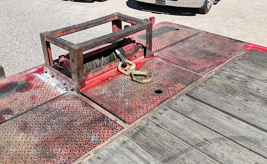 2004 Trail-Eze TE70HT Hydraulic Tail