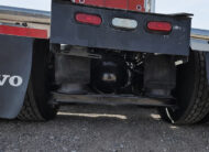 2015 used volvo vnl sleeper cab truck - 20 - air ride suspension air bag