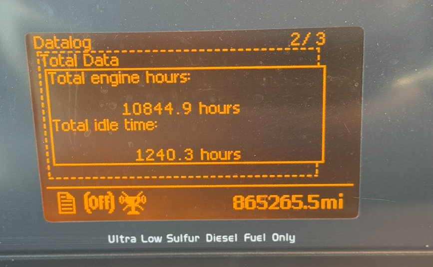 2015 used volvo vnl sleeper cab truck - 26 - odometer mileage