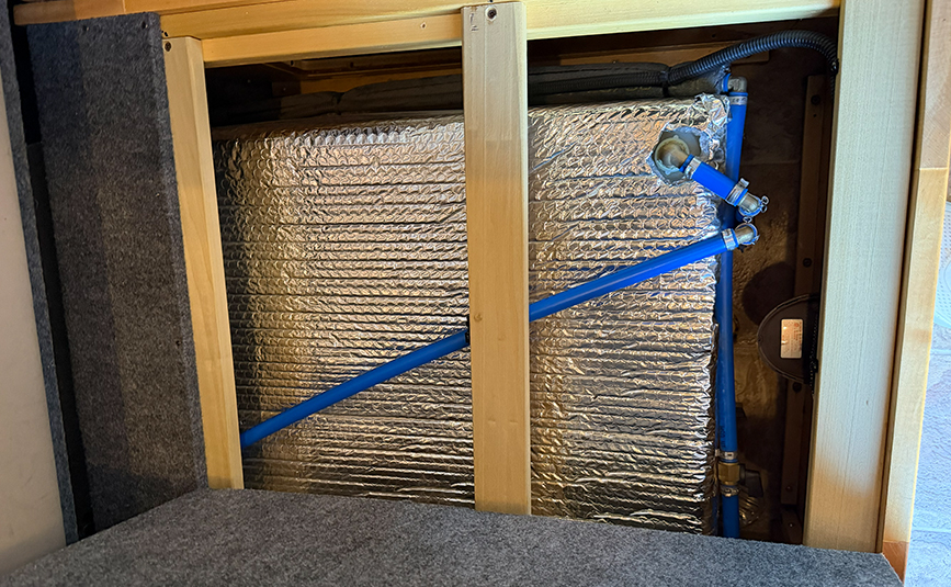 2015 Volvo VNL64T Sleeper