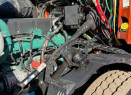 2015 Volvo VNL64T Sleeper