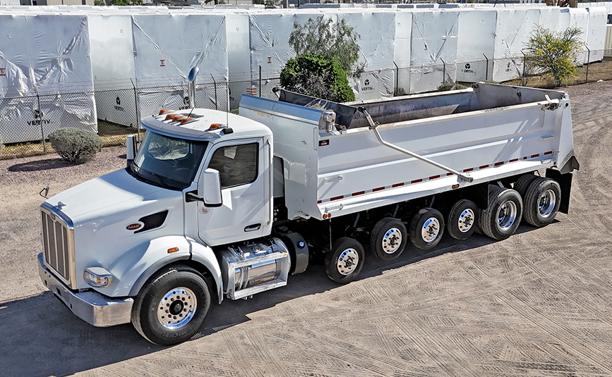 2022 Peterbilt 567 Simple 18