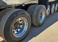 2022 Peterbilt 567 Simple 18