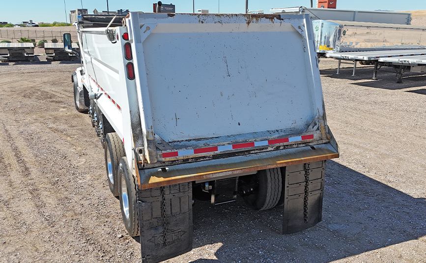 2022 Peterbilt 567 Simple 18