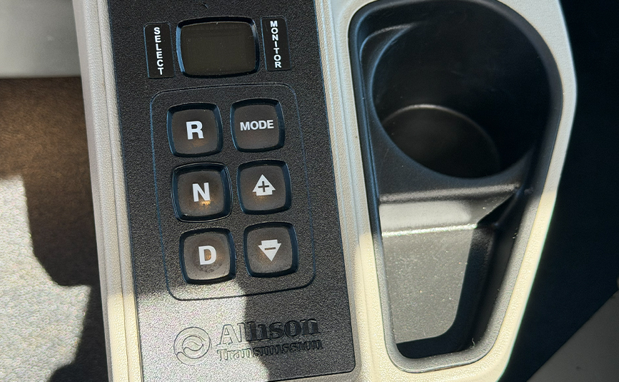 2022 Peterbilt 567 Simple 18