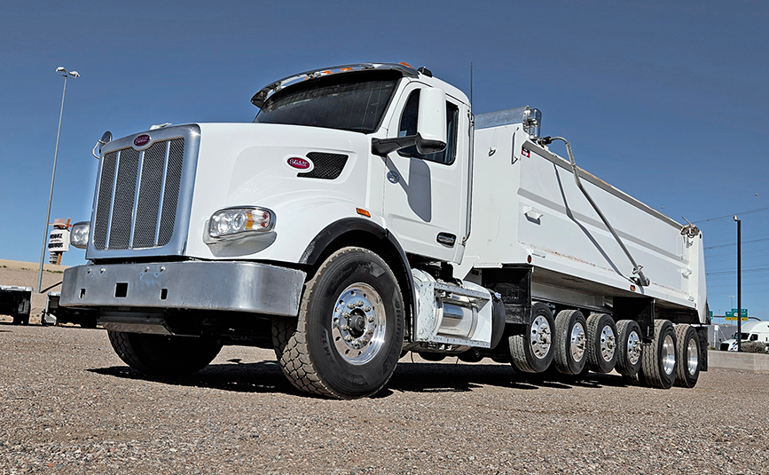 2022 Peterbilt 567 Simple 18