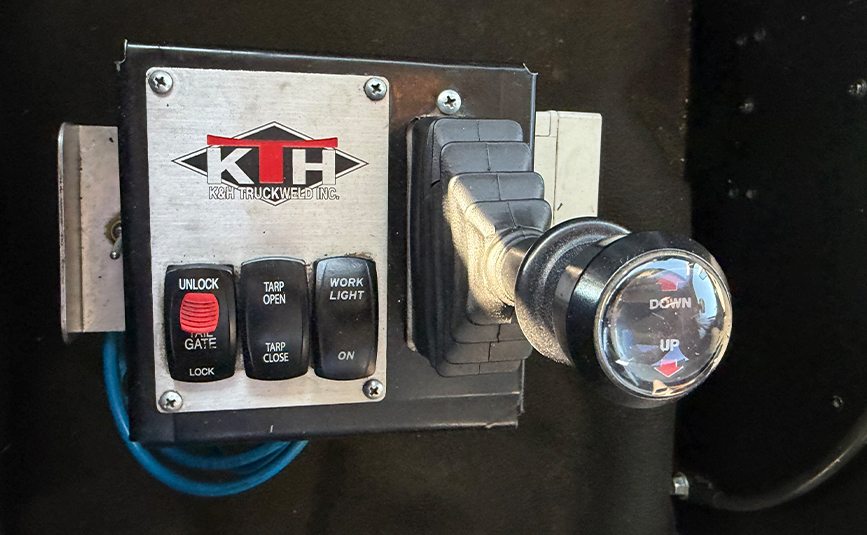 2022 Peterbilt 567 Simple 18