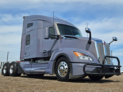 2023 kenworth T680 sleeper cab used truck - 01-1 - for sale at Midco Sales