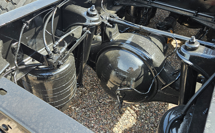 2023 kenworth T680 sleeper cab used truck - 11 - air ride suspension