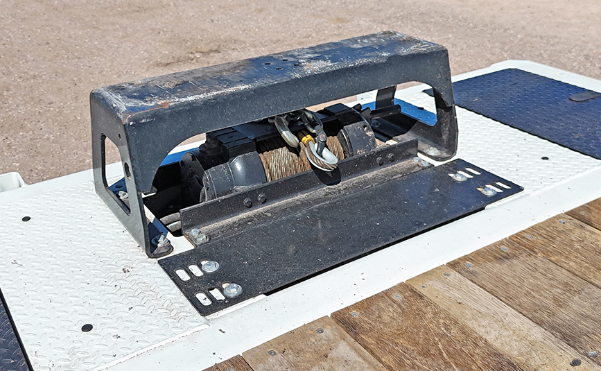 2023 used Landoll 930 trailer - 13 - winch