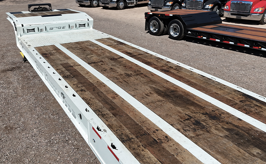 2023 used Landoll 930 trailer - 14 - main apitong deck