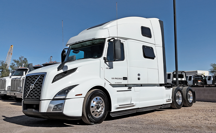 2024 used Volvo VNL64T860 sleeper cab truck - 02 - driver side