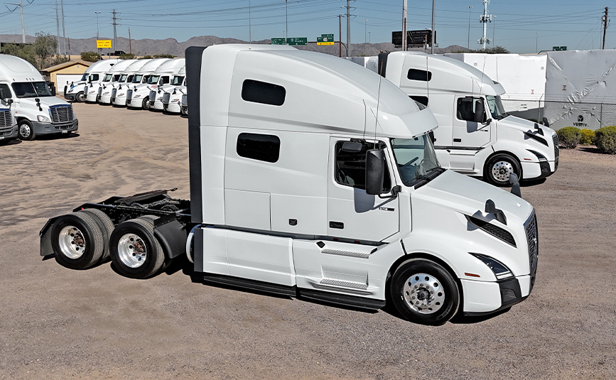 2025 Volvo VNL647T760 Sleeper Cab