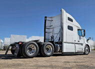 2025 Volvo VNL64T Sleeper Cab