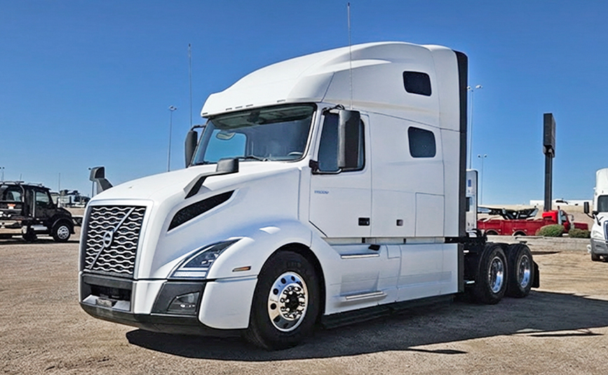 2025 Volvo VNL64T Sleeper Cab