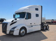 2025 volvo VNL64T760 sleeper cab truck - 05 - front driver side angle view