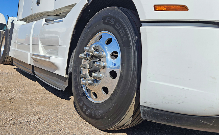 2025 Volvo VNL64T Sleeper Cab