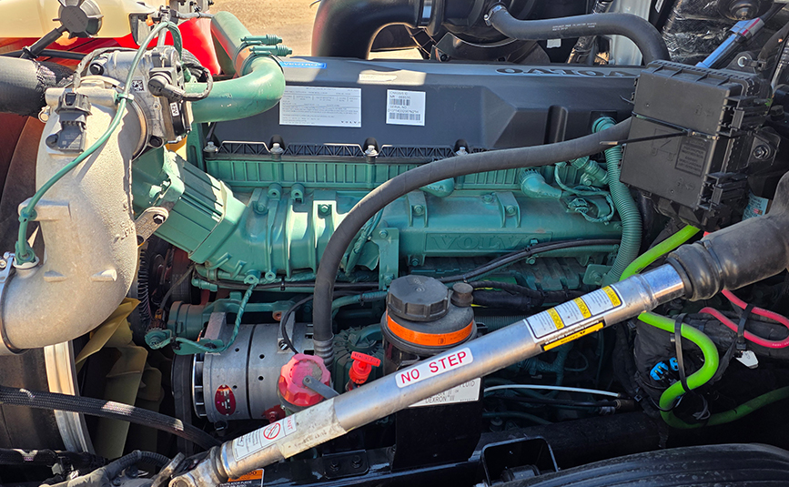 2025 volvo VNL64T760 sleeper cab truck - 15 - volvo d13 engine