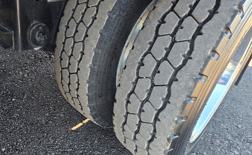 2021 xl specialized xl80mfg double drop trailer - 12 - tire tread